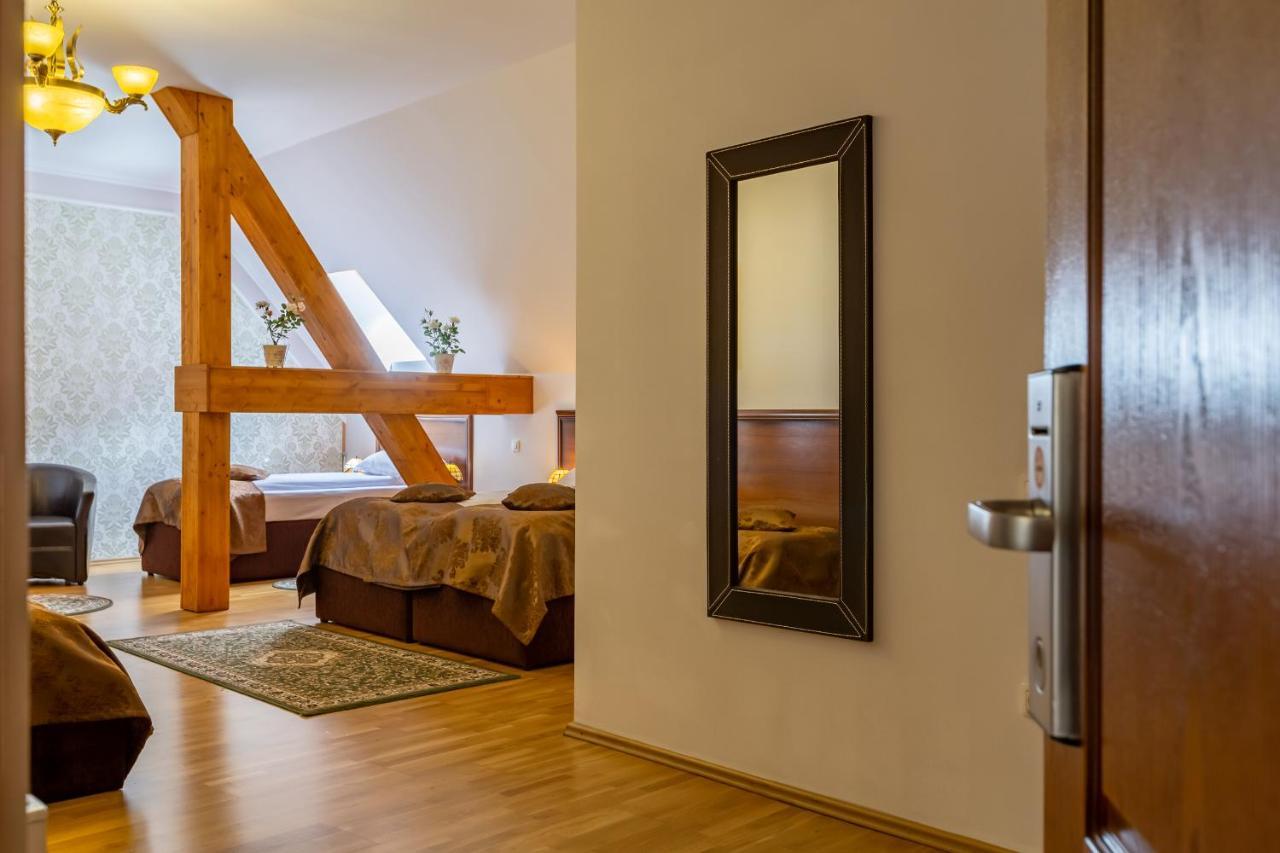 Hotel Boutique Bulevard Sighisoara Exterior photo