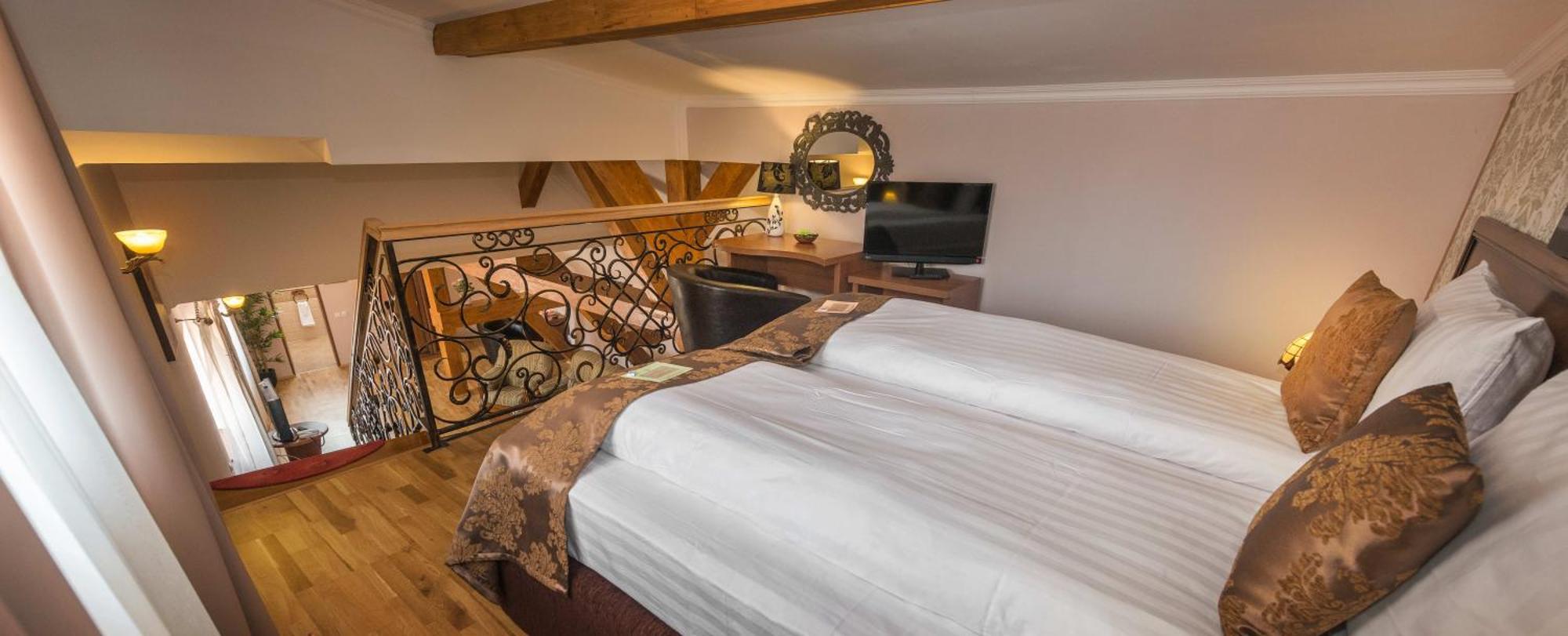 Hotel Boutique Bulevard Sighisoara Exterior photo